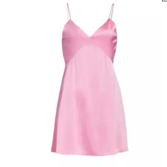 Alice + Olivia Dresses & Skirts - Alice + Olivia electric pink dress